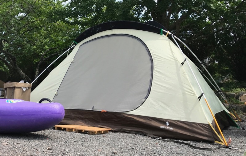 小型の自立式テント